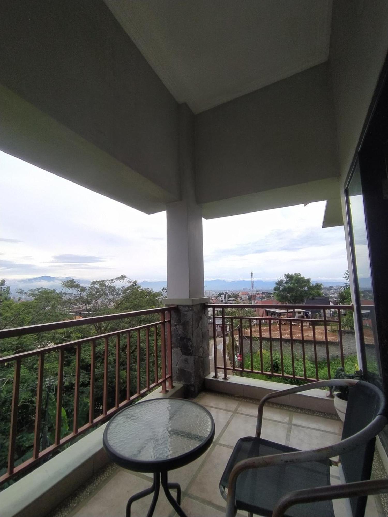 Villa Padasuka Raisa By Grorental Bandung Bagian luar foto